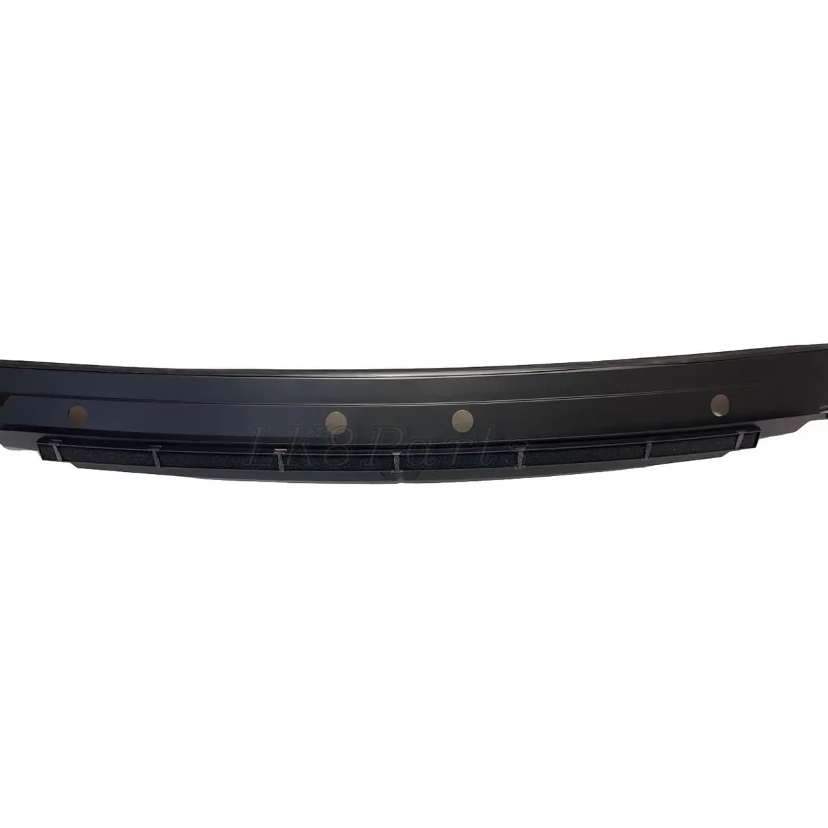 Discovery 2 Front Wiper Panel Cowl 1