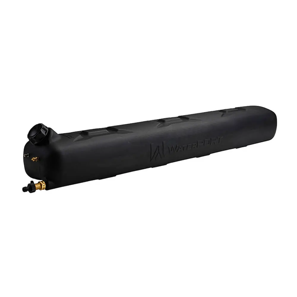 Weekender 8.0 Gallon Portable Water Tank 1